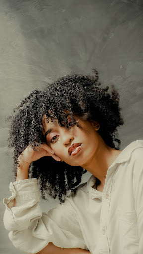 4 Ways to Give Your Natural Hair the Immediate Moisture It Needs